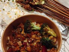 虎哥卤肉饭-罗小虎油炸串串