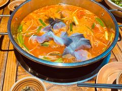 -快活林酸汤鱼鲜品火锅店(甲秀楼店)