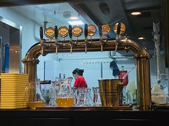 -管氏翅吧(中关村店)