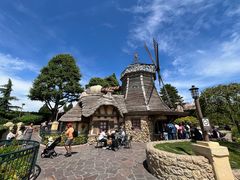 -巴黎迪士尼乐园