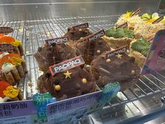 超浓郁黑巧可丽榛果挞-PAOPAO Bakery&Café(港汇店)