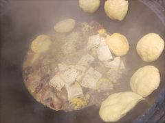 -袁小二大东北铁锅炖(吉祥村总部)