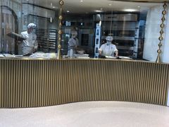 -Yearn Tours妍图(昆山万象汇店)