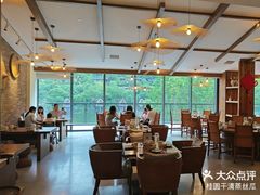 -芳草地度假酒店·野炉中餐厅
