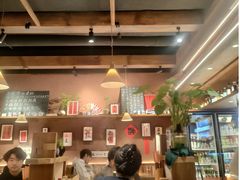 -巴卤社老火锅(财富店)