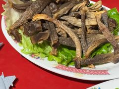 -潮汕·草根牛肉档(上海荟聚城市集市店)