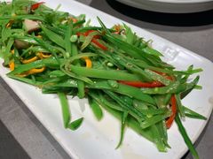 五彩花菇荷兰豆-云海肴·汽锅鸡·云南菜(高德置地店)