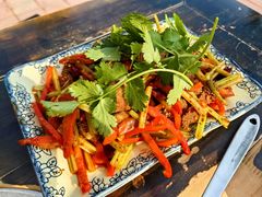 -乐山食古香跷脚牛肉