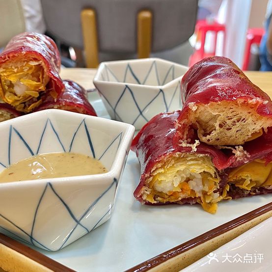 梁生粤点一品(镇江万达店)