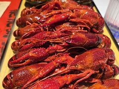 -肥肥虾庄·金牌油焖大虾(汉街SKP店)