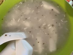 -三镇民生甜食馆(胜利街总店)