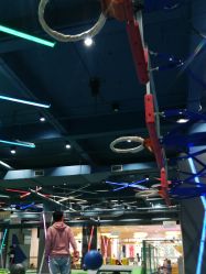 -反弹蹦床公园·亲子乐园·团建·派对(尚品奥莱店)
