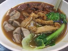 -新记美食(关闸店)