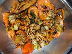 -七欣天香辣蟹火锅(南通任港路大润发店)