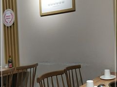 用餐区-倒拐香耗儿鱼(西体店)