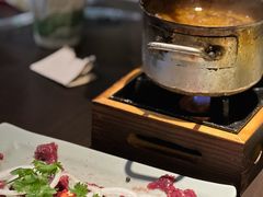 -大头虾越式风味餐厅(光明广场店)