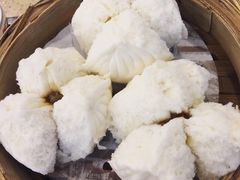 蜜汁叉烧包-点都德(北京路贰店)