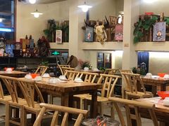 大堂-霄汉牛三鲜湖北砂锅菜(万松园2店)