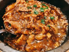 石锅黑椒土豆肥牛-小吴越·江浙融合菜(惠山万达广场店)