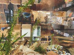 -良友书坊(安徽路店)