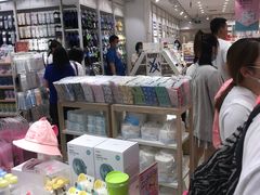 -名创优品(北京龙湖大兴天街店)