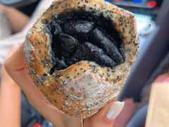 黑芝麻炸弹-熊叔熊婶面包房(团结湖店)