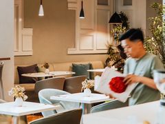 -潮一不贰·法式甜品·生日蛋糕·西式简餐(外滩店)