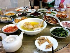 -小陆莲花蟹园农家乐(莲花岛店)