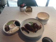 精品烤鸭-悦江(梅奔中心店)
