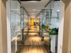 -极橙儿童齿科矫正中心(奥城店)