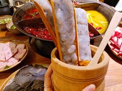 南美虾滑-白乐天毛肚火锅馆(解放碑店)