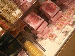 零售区-好利来(东直门银座店)