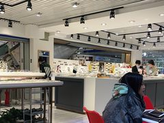 -宏宇眼镜蔡司依视路折扣店(兆佳眼镜城店)