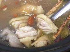 清远鸡-濠轩阁特色生蚝火锅(水湾路店)