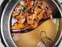 -左庭右院鲜牛肉火锅(环球港店)