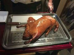 -湖庭壹品鸭王·传统北京烤鸭·别墅私房菜·庭院宵夜(江宁店)