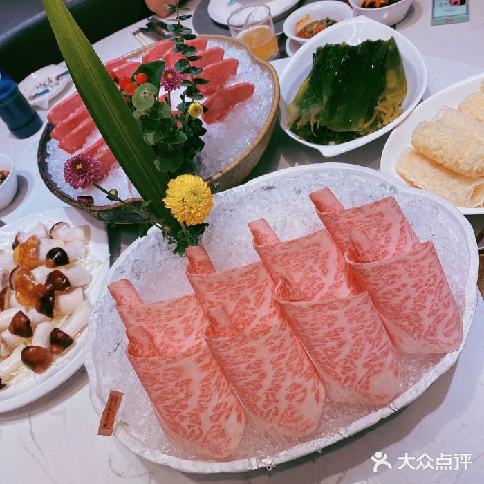 德米火锅(深圳湾1号旗舰店)5A和牛片图片