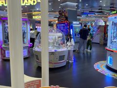 -反斗乐园π(龙华天虹店)