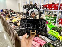 -上海第一八佰伴