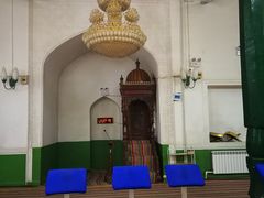 -艾提尕尔清真寺