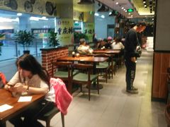 大堂-李先生牛肉面大王(济南火车站候车室店)