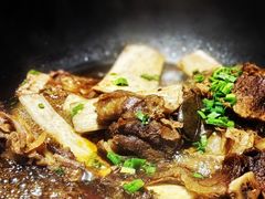 -茸梅路右拐龙虾-农家菜(松江店)
