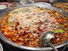 -小饕荟雅安贡椒鱼鲜馆(广福桥店)
