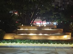 -浅深(世茂滨江精品店)