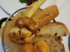 -马克西姆俄罗斯餐厅(通亚街店)