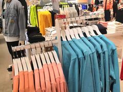 -美特斯邦威(新天地购物中心店)