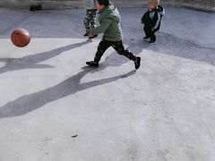 -呈康体育青少年篮球培训班(虹口店)