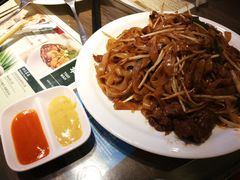 干炒牛河-翠华餐厅