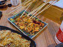 -陈员外正宗夹江烧烤(广福路店)