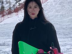 -鳌山滑雪度假区